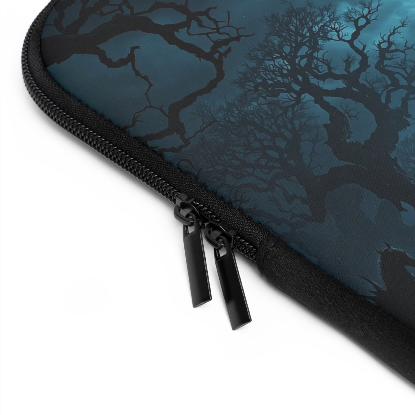 Laptop Sleeve - Castle of Shadows (US Version)